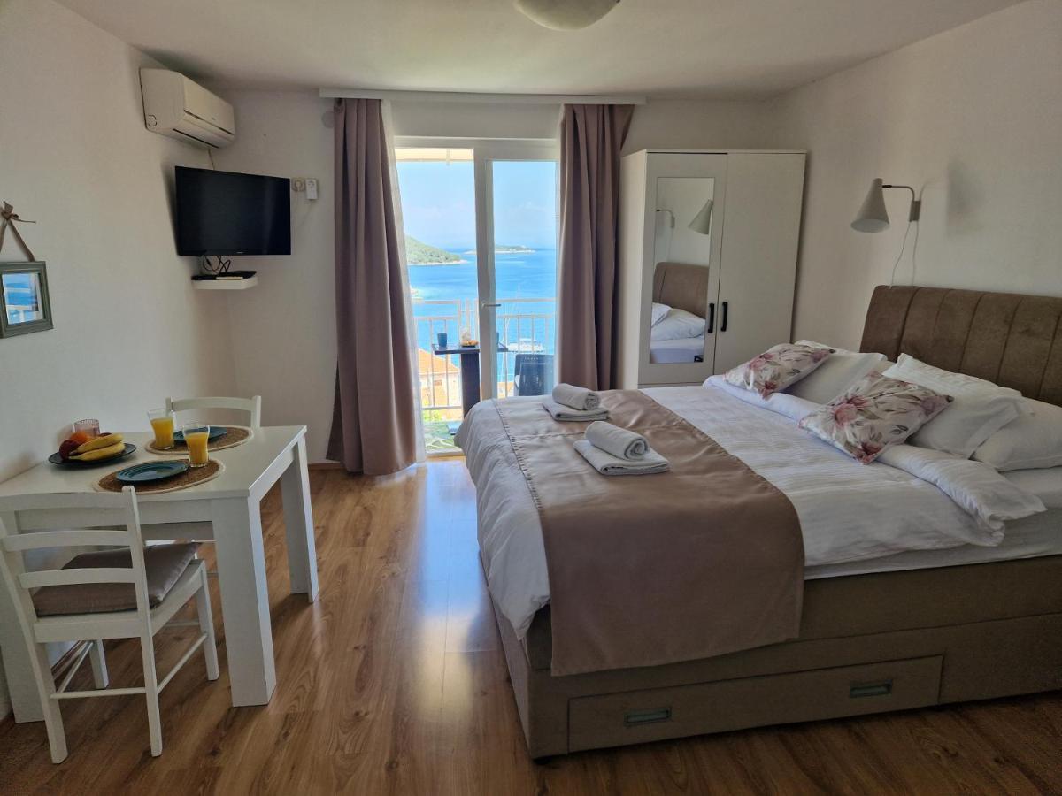 Apartmani Luan Vis Eksteriør bilde